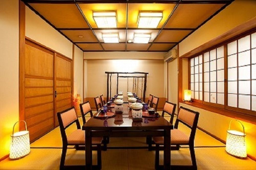 Tabi No Yado Satsuki Hotel Хита Екстериор снимка