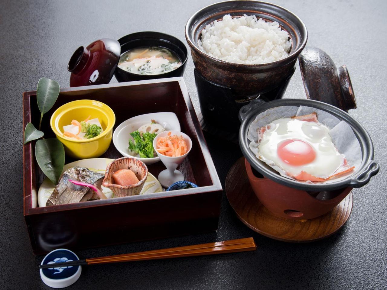 Tabi No Yado Satsuki Hotel Хита Екстериор снимка